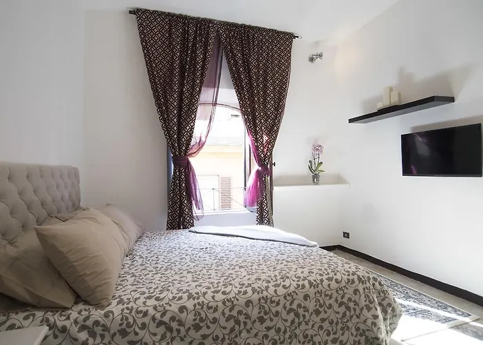 Justa Casa Borgo Vittorio Roma